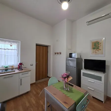 Holiday home Charming With Parquet